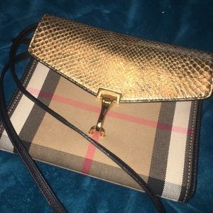 Brand new Burberry shoulder bag